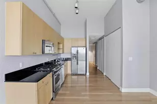 150 E Robinson St, Orlando, FL 32801 - Photo 8