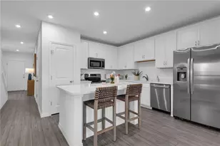 3027 Jessamine Dr, Tavares, FL 32778 - Photo 4