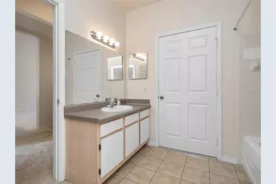 5963 Westgate Drive #1423, Orlando, FL 32835 - Photo 12