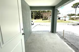 1286 Seeley Cir NW, Palm Bay, FL 32907 - Photo 2