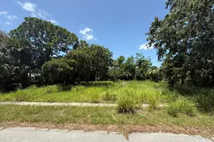 470 S Robbins Ave, Titusville, FL 32796 - Photo 1