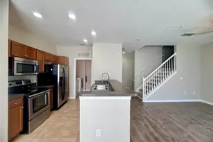 2424 Grand Central Pkwy, Orlando, FL 32839 - Photo 12