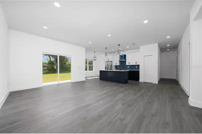 3270 Framinghan Avenue SW, Palm Bay, FL 32908 - Photo 8