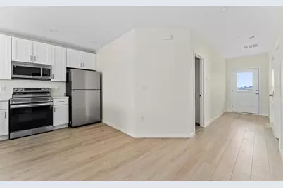 2545 Slim Haywood Avenue, Tavares, FL 32778 - Photo 4