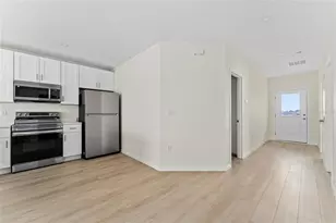 2545 Slim Haywood Ave, Tavares, FL 32778 - Photo 4