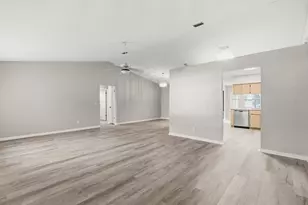 6142 Wade St, Leesburg, FL 34748 - Photo 2