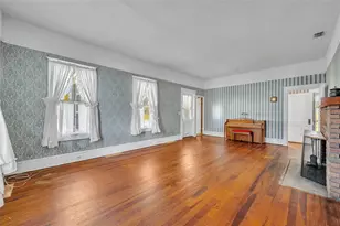 207 N Perkins St, Leesburg, FL 34748 - Photo 6