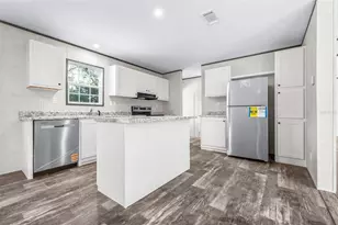 892 SE 124th Ave, Webster, FL 33597 - Photo 8