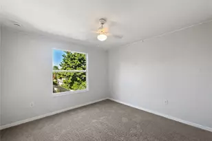 2613 Queen Alberta Dr, Valrico, FL 33596 - Photo 20