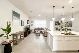 868 Longboat Dr, Davenport, FL 33896 - Photo 4