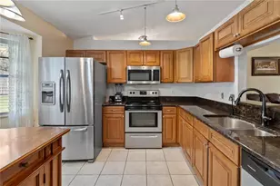 6266 Teton Ct, Orlando, FL 32810 - Photo 8