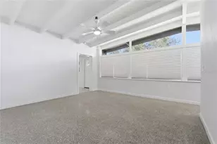 316 Country Club Dr, Oldsmar, FL 34677 - Photo 10