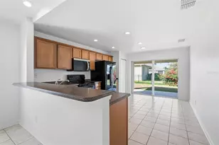 5504 71st St E, Palmetto, FL 34221 - Photo 14