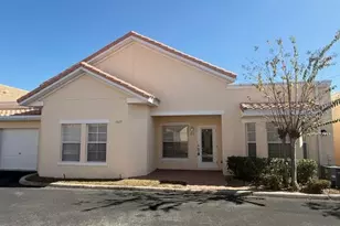 1023 David Walker Dr, Tavares, FL 32778 - Photo 1