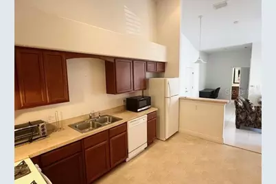 1023 David Walker Drive #B6, Tavares, FL 32778 - Photo 12