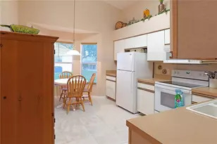 25327 Temple Ct, Leesburg, FL 34748 - Photo 12