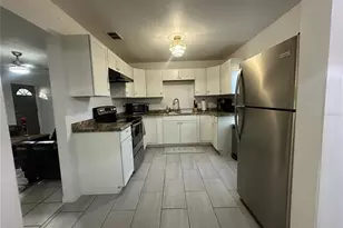 1781 Sylvan Dr, Clearwater, FL 33755 - Photo 8