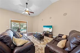 860 Shore Dr, Kissimmee, FL 34744 - Photo 10