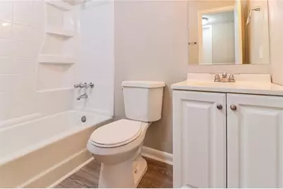 7303 Willow Park Drive, Tampa, FL 33637 - Photo 12
