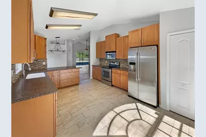 3854 Bellewater Boulevard, Riverview, FL 33578 - Photo 12