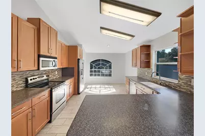 3854 Bellewater Boulevard, Riverview, FL 33578 - Photo 2