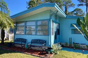 2824 Manatee Rd, Tavares, FL 32778 - Photo 2