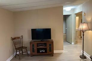 2824 Manatee Rd, Tavares, FL 32778 - Photo 22