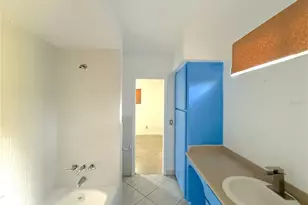 2464 Derbyshire Rd, Maitland, FL 32751 - Photo 20