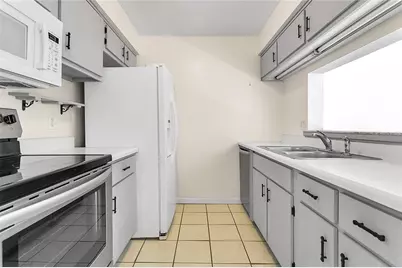 305 Northlake Drive #305, Sanford, FL 32773 - Photo 8