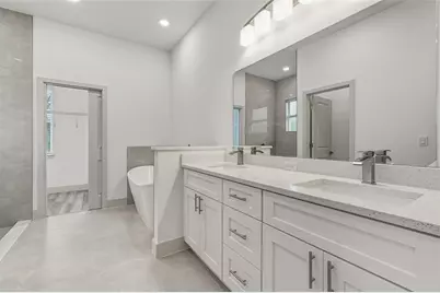 18024 Placid Avenue, Port Charlotte, FL 33948 - Photo 14