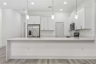 18024 Placid Ave, Port Charlotte, FL 33948 - Photo 4