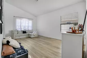 907 Bridgeford Crossing Blvd, Davenport, FL 33837 - Photo 18