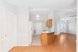 36517 Francis Dr, Grand Island, FL 32735 - Photo 6