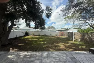 13272 Helm St, Largo, FL 33774 - Photo 20