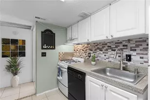 120 Blue Pointe Way, Altamonte Springs, FL 32701 - Photo 8