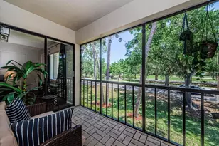 124 Nina Way, Oldsmar, FL 34677 - Photo 4