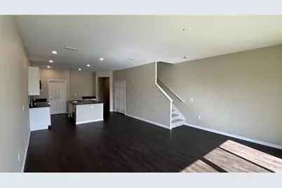 615 Lake Shore Parkway, Davenport, FL 33896 - Photo 8