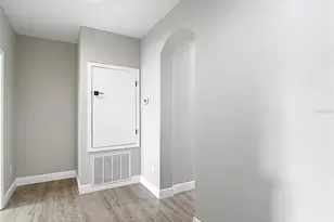 1206 Summergate Dr, Valrico, FL 33594 - Photo 40