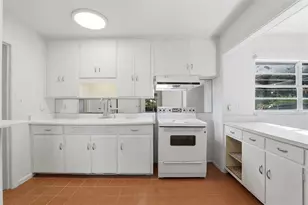 1718 Christy Ave, Orlando, FL 32803 - Photo 20