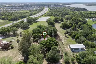 624 Hull Island Dr, Oakland, FL 34787 - Photo 48
