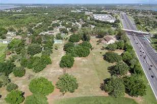 624 Hull Island Dr, Oakland, FL 34787 - Photo 50