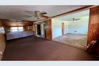 811 W Wisconsin Avenue, Deland, FL 32720 - Photo 8