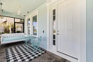 359 Blue Cypress Dr, Groveland, FL 34736 - Photo 2