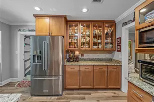 650 Poinsettia Rd, Belleair, FL 33756 - Photo 26