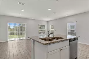 2875 Narcoossee Cmns Wy, Saint Cloud, FL 34771 - Photo 8