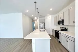 5724 Haystack Dr, Saint Cloud, FL 34771 - Photo 4