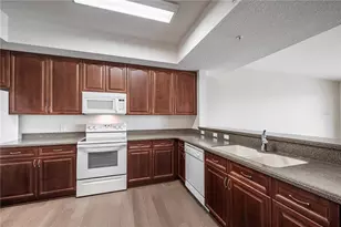 6336 Buford St, Orlando, FL 32835 - Photo 12