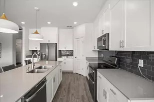 4594 Tribute Trail, Kissimmee, FL 34746 - Photo 10