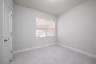 1323 Gilford Point Ln, Davenport, FL 33896 - Photo 26