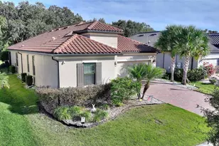 3837 Carrick Bend Dr, Kissimmee, FL 34746 - Photo 2